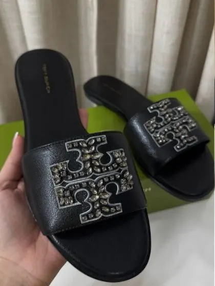 Sandalia negra con logo de cristales Tory Burch